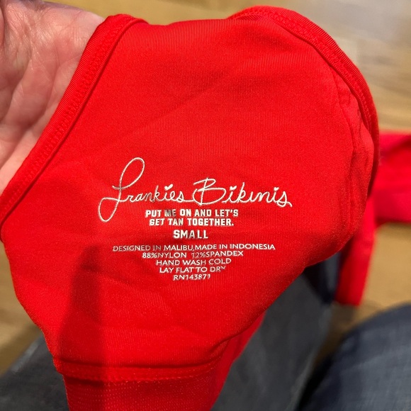 Red Ribbed Bikini Set - Picture 3 of 4